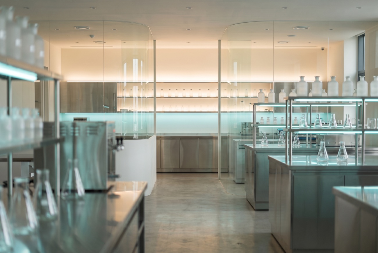 Inside the Aqua Nutraceuticals lab